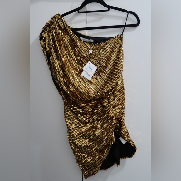 Elegant Gold Sequin One-Shoulder Dress - Picture 1 of 2